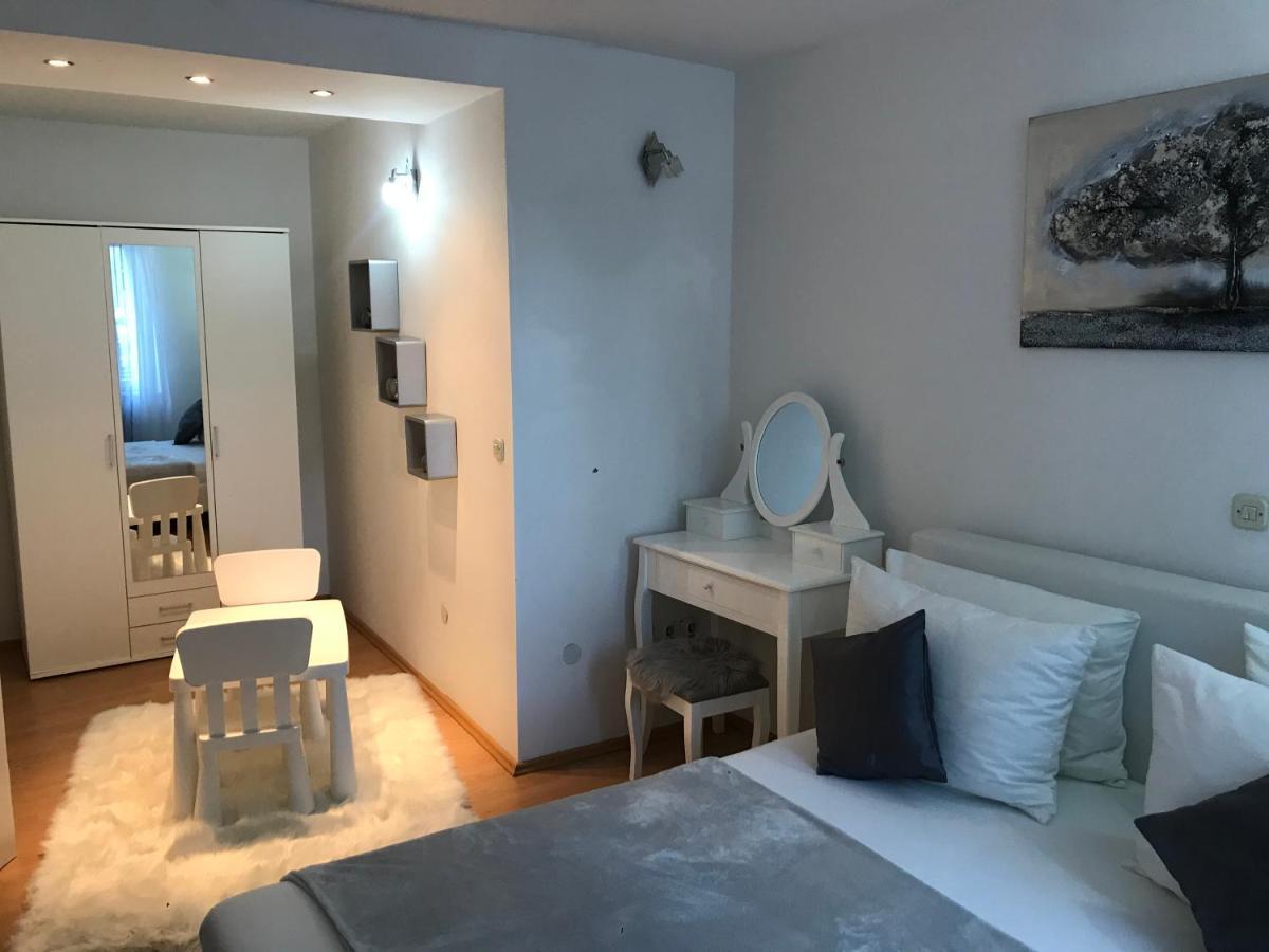 House Niko Lägenhet Kaštela Exteriör bild